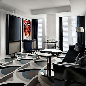 The Stella King Suite City View
